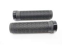 Frog Bikes Lock On Grips 130mm  click to zoom image
