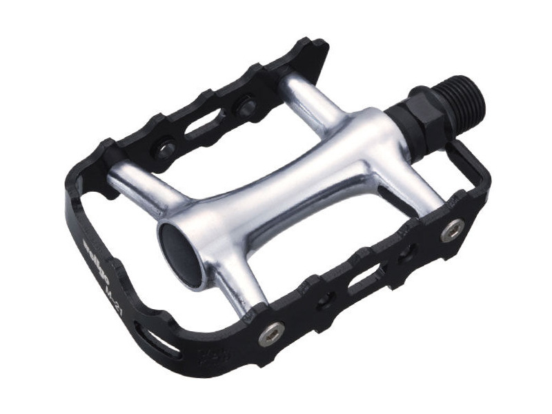 Wellgo M21 Alloy Cage Pedal click to zoom image