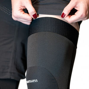 Bluegrass Aura Knee Pads Level 2 / Type B click to zoom image