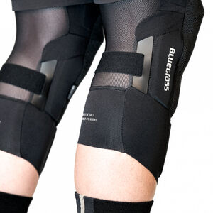 Bluegrass Aura Core Knee Pads Level 2 / Type B click to zoom image