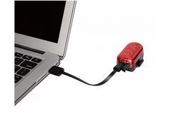 Topeak Taillux 100 USB click to zoom image